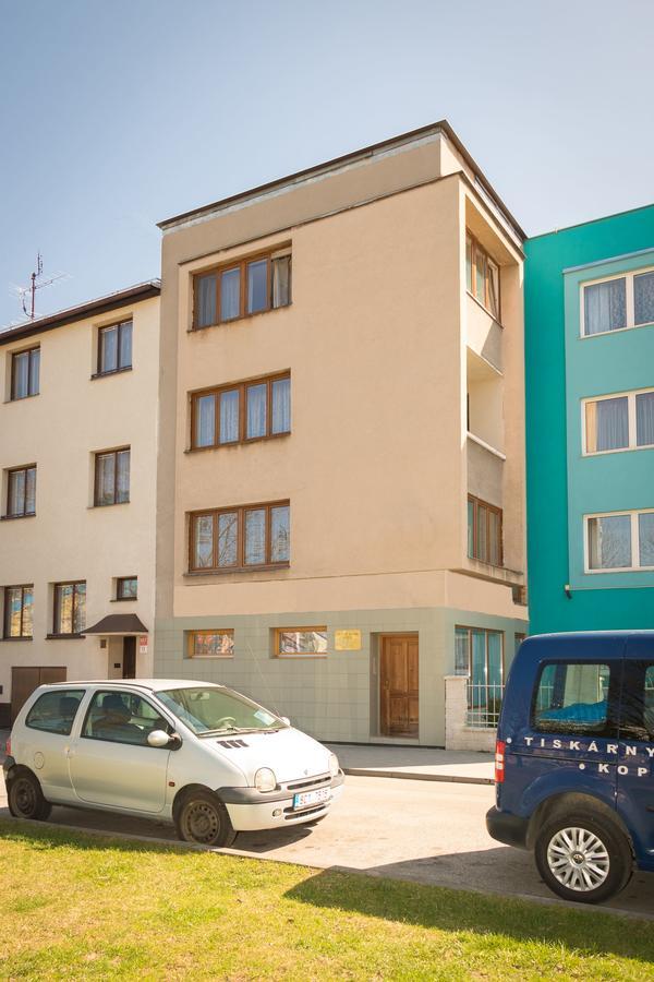 Alton Garni Hotel Ceske Budejovice Exterior photo